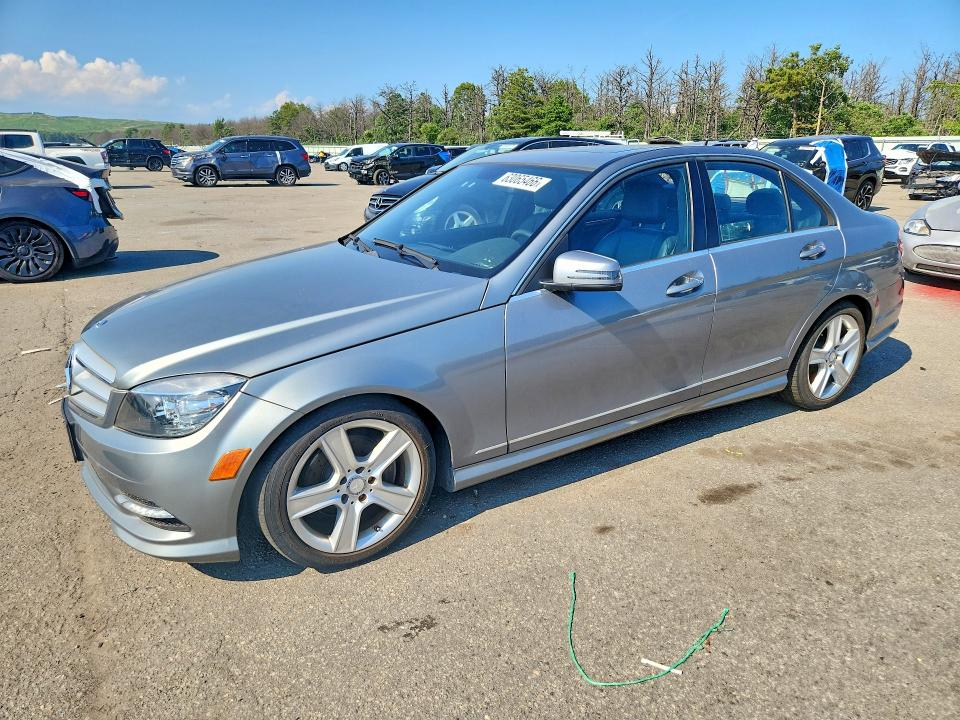 2011 Mercedes-benz C class VIN WDDGF8BB5BR159532 COPART salvage auction — MINOR DENT/SCRATCHES, NJ - CERTIFICATE OF TITLE, sold $550 on 2026-08-12 (photo 1)