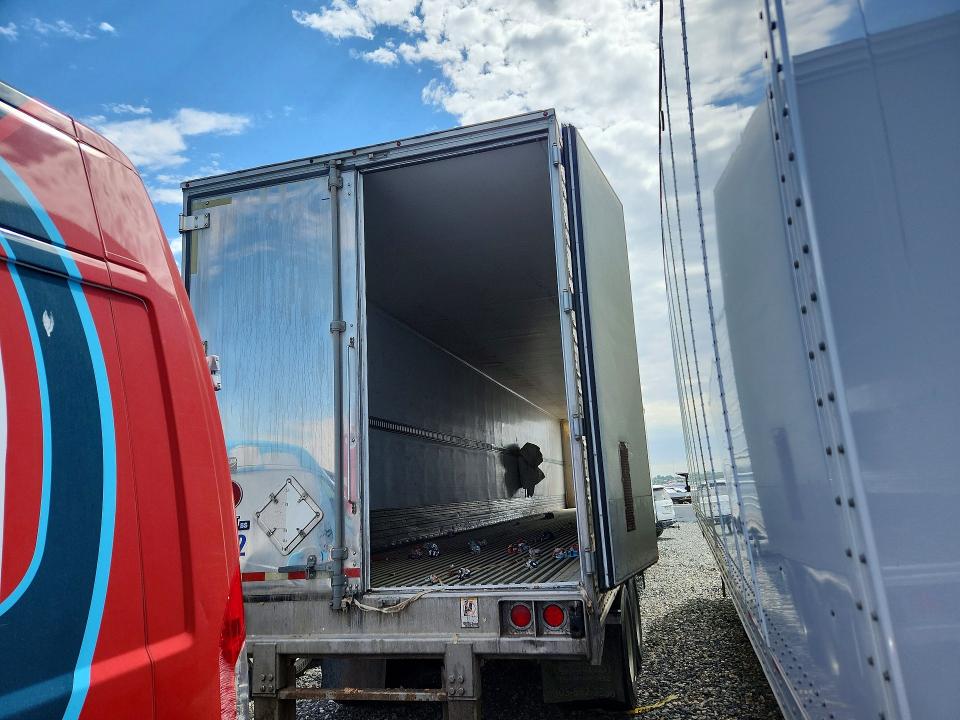 2017 Great dane trailers Trailer VIN 1GRAA062XHW701377 COPART salvage auction — FRONT END, CO - DIS/DLR/EXP ONLY SALVAGE TITLE (P), sold $3,200 on 2026-09-09 (photo 3)