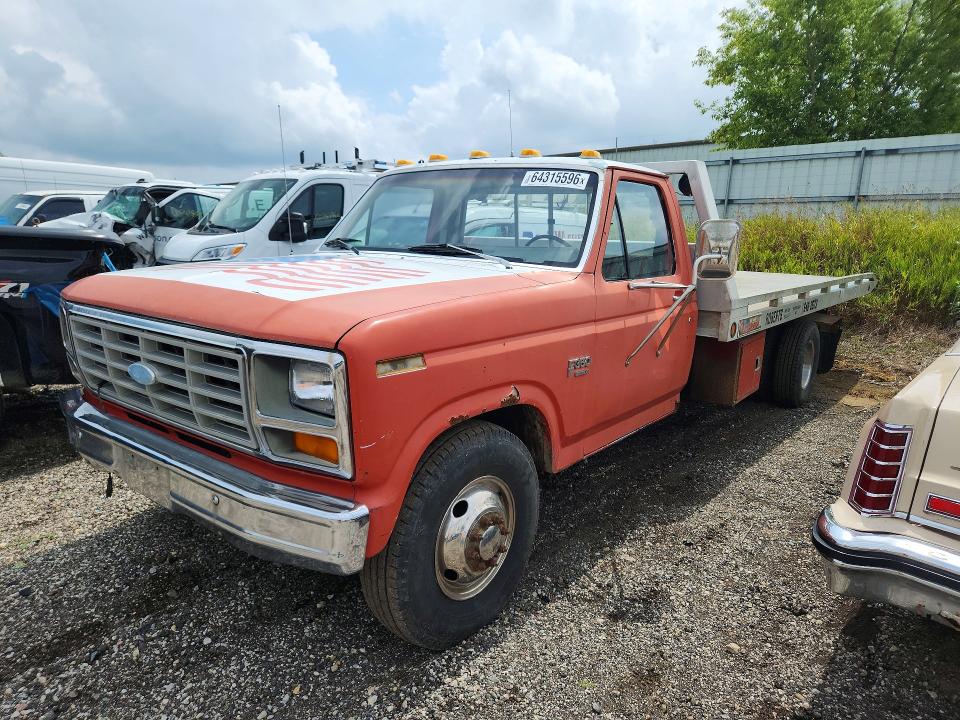 1985 Ford F350 VIN 1FDJF371XFNA03854 — COPART salvage auction photo