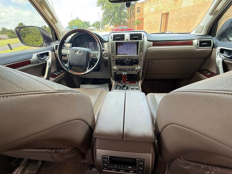2016 Lexus Gx VIN JTJBM7FX2G5146209 COPART salvage auction — MINOR DENT/SCRATCHES, Ok - Certificate Of Title (P), sold $11,300 on 2026-08-25 (photo 9)