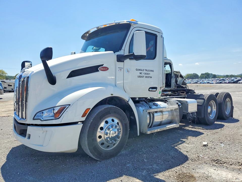 2022 Peterbilt 579 VIN 1XPBDP9X6ND824847 — COPART salvage auction photo