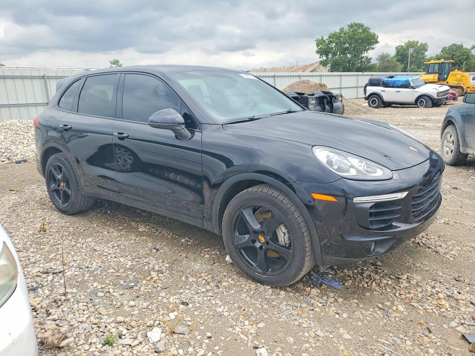 2015 Porsche Cayenne VIN WP1AB2A24FLA56510 COPART salvage auction — MINOR DENT/SCRATCHES, Salvage Title, sold $1,650 on 2026-08-11 (photo 4)