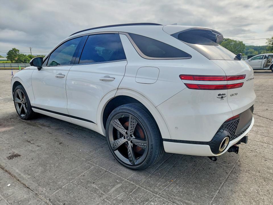 2025 Genesis Gv70 VIN 5NMMCDTC8SH021087 COPART salvage auction — MINOR DENT/SCRATCHES, KY - RED REBUILT SALVAGE FLOOD, sold $18,500 on 2026-09-23 (photo 2)
