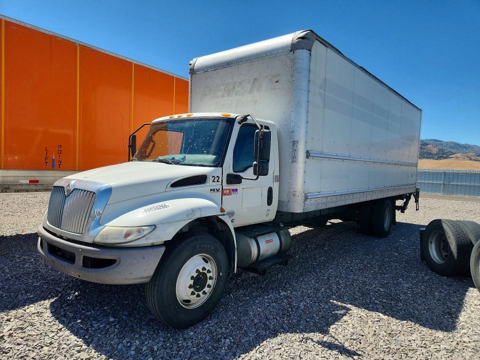 2020 International VIN 3HAEUMML7LL630624 — COPART salvage auction photo