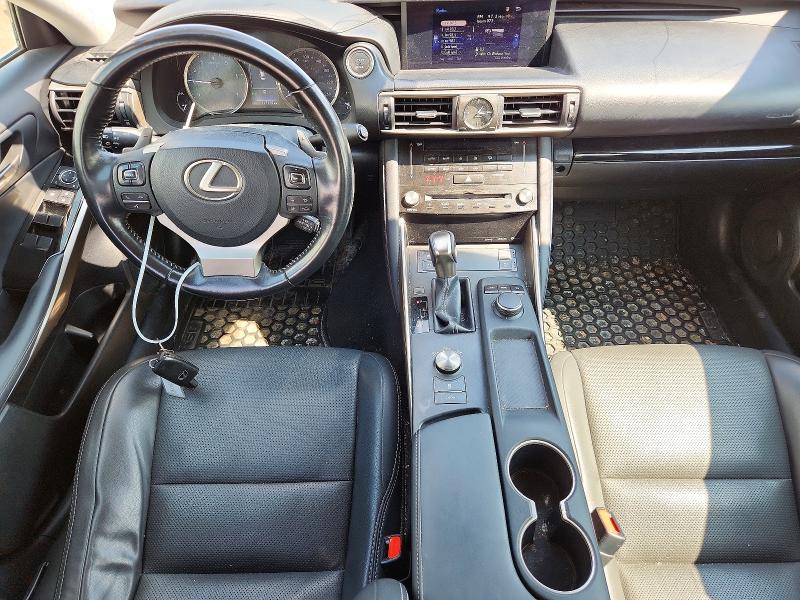 2017 Lexus Is 300 VIN JTHCM1D25H5015948 COPART salvage auction — HAIL, ON - PERMIT NO BRAND - UNFIT, sold $13,300 on 2026-09-10 (photo 8)