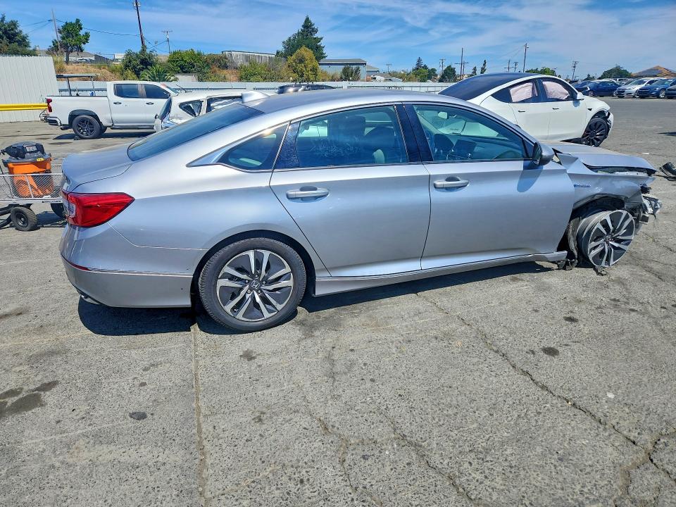 2020 Honda Accord VIN 1HGCV3F50LA001331 COPART salvage auction — FRONT END, Ca - Salvage Certificate, sold $8,100 on 2026-08-21 (photo 3)
