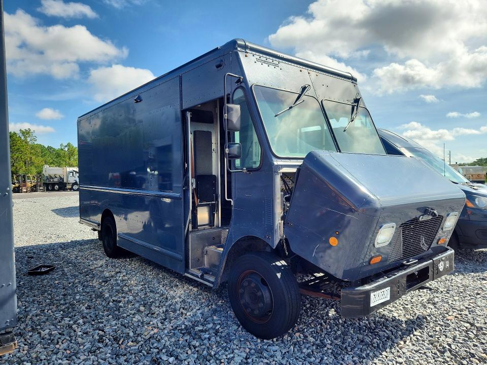 2021 Freightliner Mt45g VIN 4UZAC2GA5MCMM9339 COPART salvage auction — MINOR DENT/SCRATCHES, FL - CERTIFICATE OF TITLE, sold $10,300 on 2026-09-01 (photo 4)