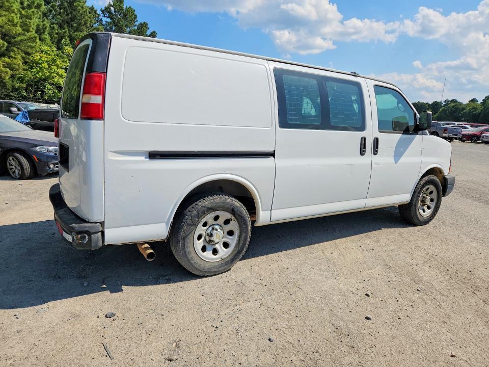 2013 Chevrolet Express 1500 VIN 1GCSGAFX6D1182401 COPART salvage auction — MINOR DENT/SCRATCHES, Ar - Certificate Of Title, sold $325 on 2026-08-13 (photo 3)