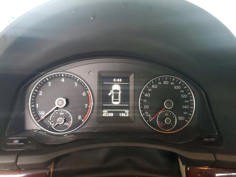 2010 Volkswagen Eos VIN WVWFA7AH7AV011795 COPART salvage auction — FRONT END, Fl - Cert Of Title Slvg Rebuildable, sold $1,200 on 2026-08-17 (photo 9)