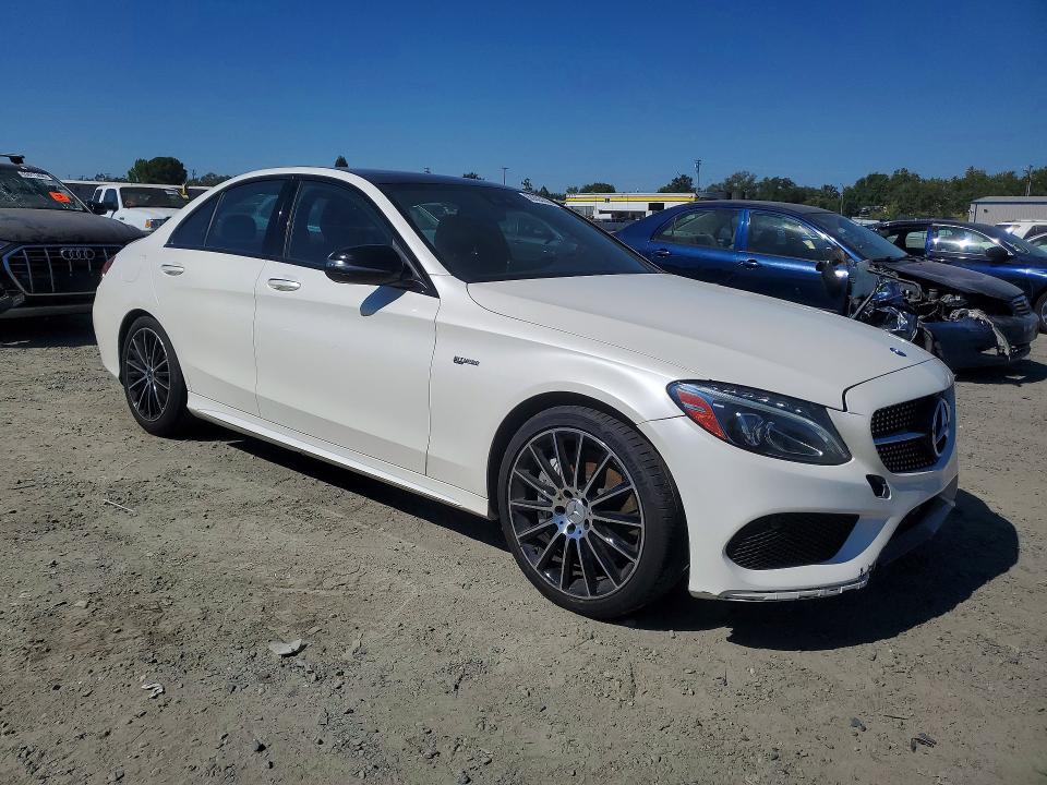 2017 Mercedes-benz C-klasse amg VIN 55SWF6EB2HU192653 COPART salvage auction — UNDERCARRIAGE, Ca - Salvage Certificate, sold $7,200 on 2026-08-11 (photo 4)
