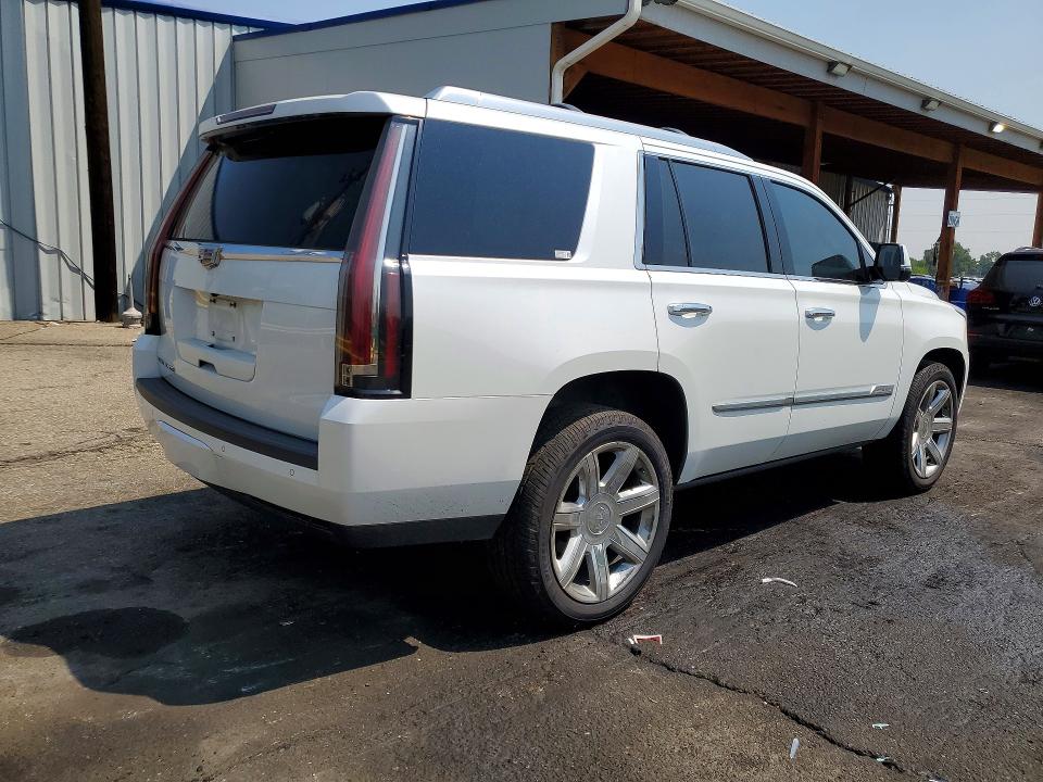 2016 Cadillac Escalade VIN 1GYS4BKJ5GR139684 COPART salvage auction — MINOR DENT/SCRATCHES, Co - Certificate Of Title (P), sold $7,800 on 2026-08-20 (photo 3)