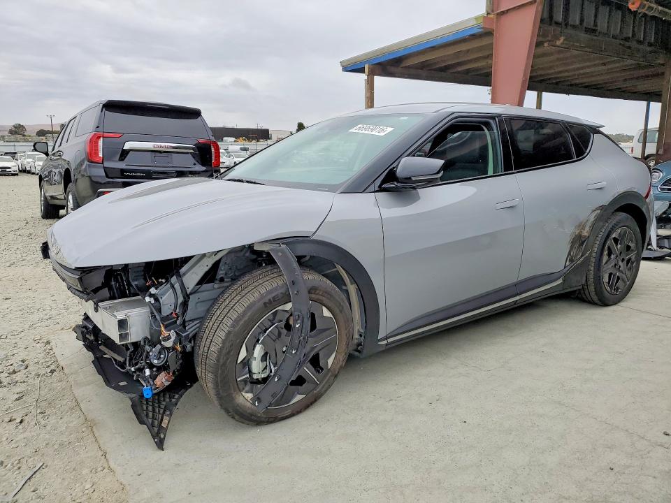 2025 Kia Ev6 VIN 5XYC34JA5SG008028 — COPART salvage auction photo