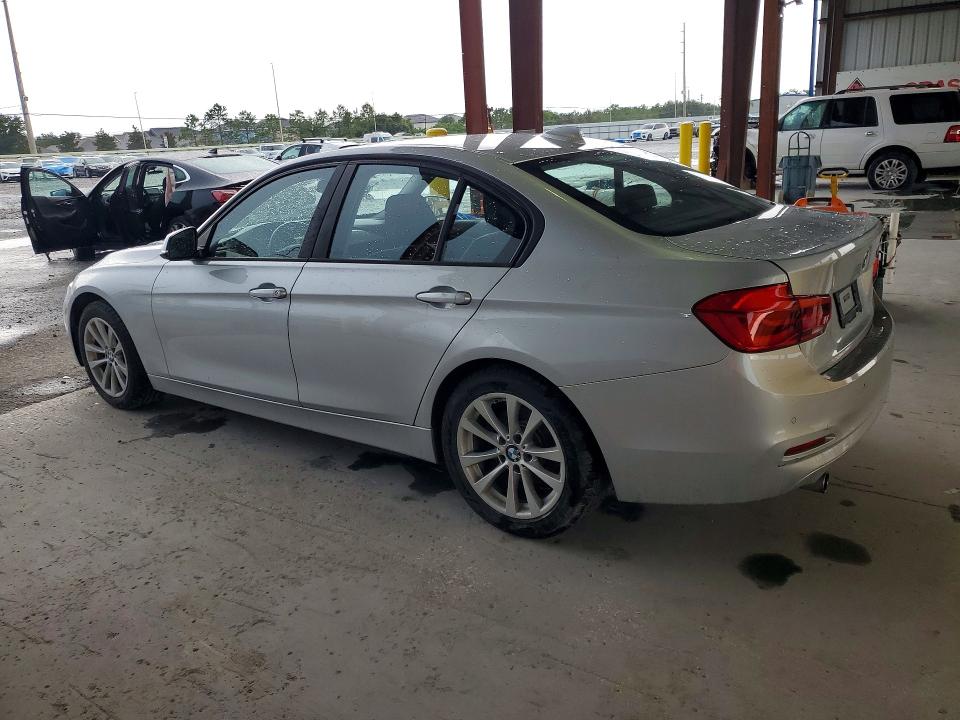 2018 BMW 3er VIN WBA8A9C56JK622861 COPART salvage auction — WATER/FLOOD, Fl - Cert Of Title-Slvg Rebld Flood, sold $975 on 2026-08-21 (photo 2)