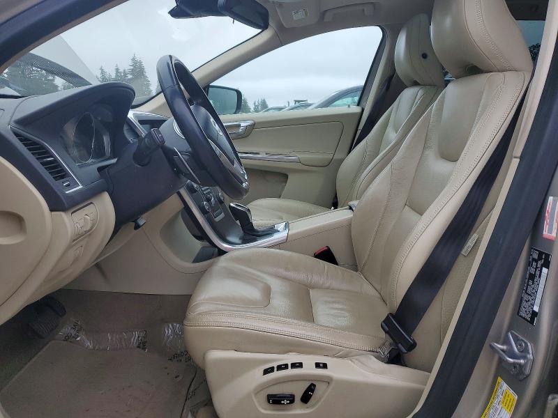 2014 Volvo Xc60 VIN YV4902DZ1E2556533 COPART salvage auction — NORMAL WEAR, Salvage Title, sold $450 on 2026-08-18 (photo 7)