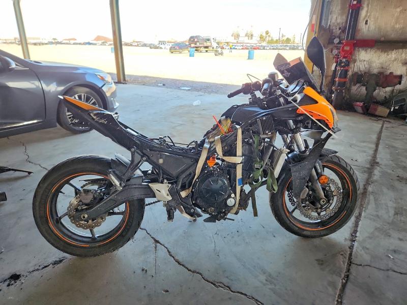 2019 Kawasaki Ex VIN JKAEXEK13KDA35855 COPART salvage auction — STRIPPED, Az - Certificate Of Title, sold $125 on 2026-09-14 (photo 1)