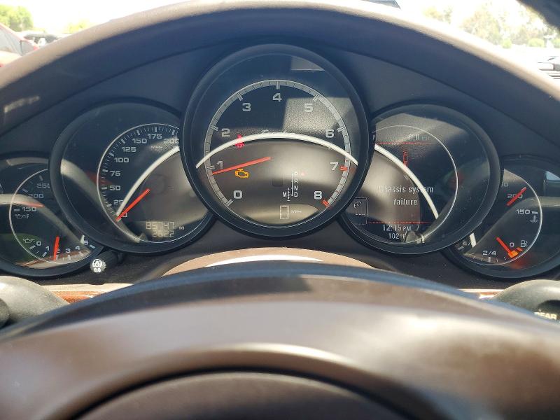 2010 Porsche Panamera VIN WP0AC2A75AL091057 COPART salvage auction — MINOR DENT/SCRATCHES, WA - DIS/DLR/EXP ONLY CLEAN TITLE, sold $5,300 on 2026-08-13 (photo 9)