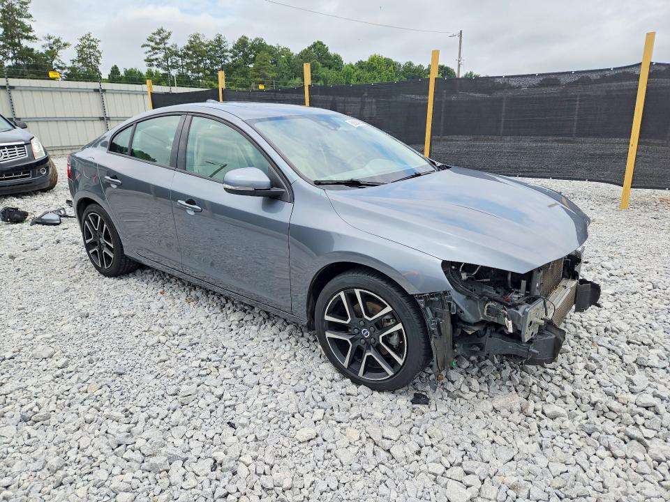 2017 Volvo S60 VIN YV126MFLXH2423405 COPART salvage auction — FRONT END, Ga - Cert Of Title-Salvage, sold $275 on 2026-08-20 (photo 4)