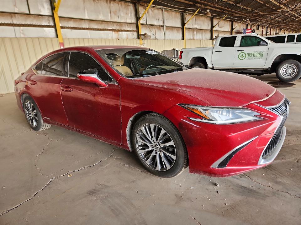 2019 Lexus ES VIN JTHB21B19K2002981 COPART salvage auction — FRONT END, Fl - Certificate Of Destruction, sold $12,700 on 2026-10-13 (photo 4)