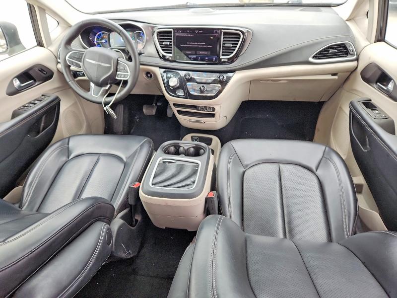 2023 Chrysler Pacifica VIN 2C4RC1L75PR626219 COPART salvage auction — MINOR DENT/SCRATCHES, Ca - Salvage Certificate, sold $11,400 on 2026-08-17 (photo 8)