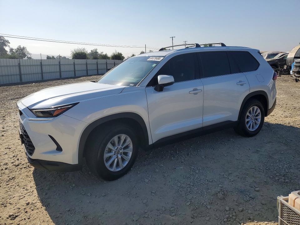 2025 Toyota Highlander VIN 5TDACAB50SS064811 — COPART salvage auction photo