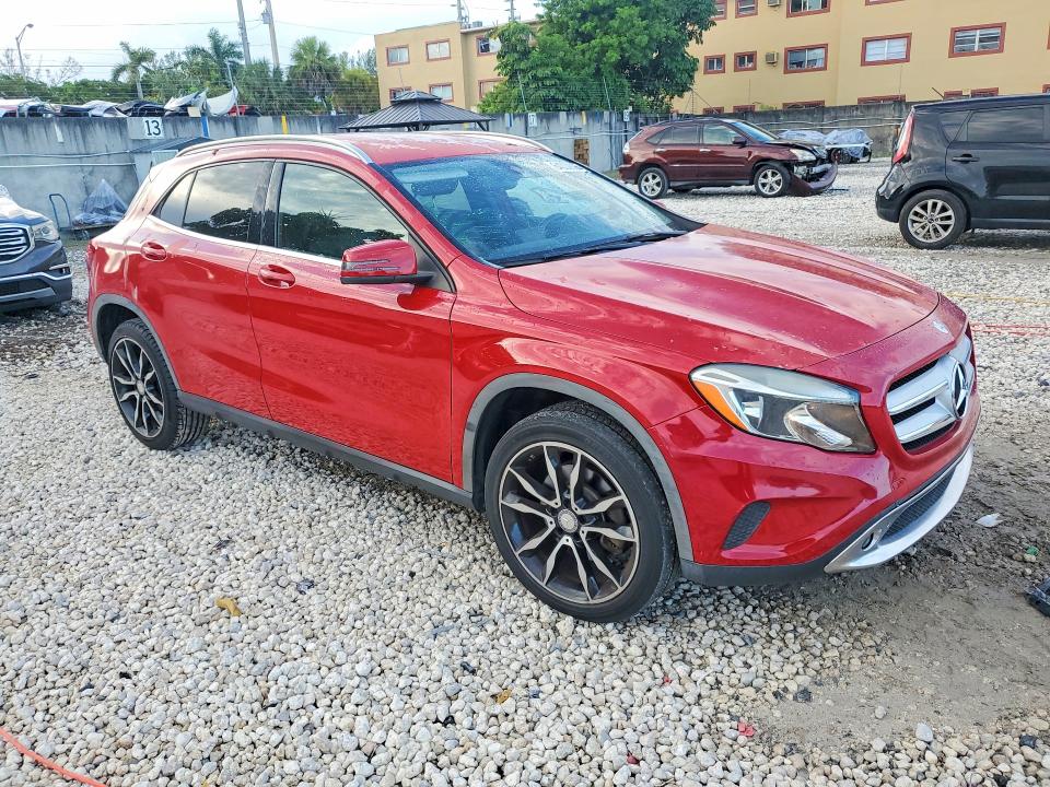 2015 Mercedes-benz Gla-klasse VIN WDCTG4GB2FJ065873 COPART salvage auction — MINOR DENT/SCRATCHES, Fl - Cert Of Title Slvg Rebuildable, sold $3,100 on 2026-08-18 (photo 4)