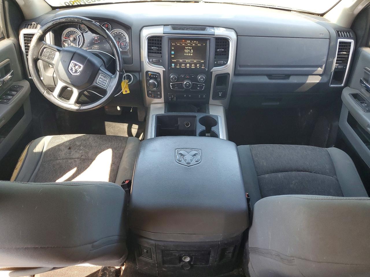 2015 Ram 1500 VIN 1C6RR7LT0FS717952 COPART salvage auction — Minor Dent/Scratches, TX - CERTIFICATE OF TITLE (P), sold $3,200 on 2026-09-18 (photo 8)