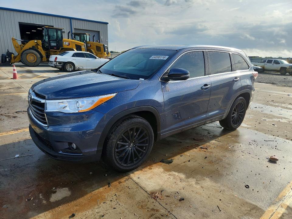 2015 Toyota Highlander VIN 5TDKKRFH8FS045844 — COPART salvage auction photo