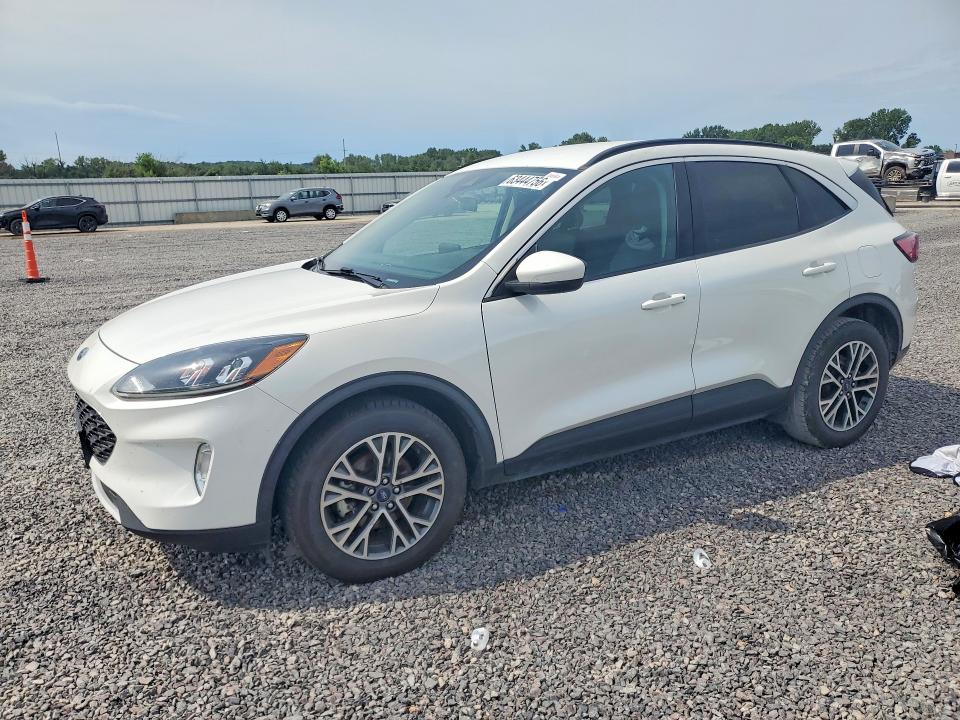 2020 Ford Escape VIN 1FMCU9H67LUB67995 — COPART salvage auction photo