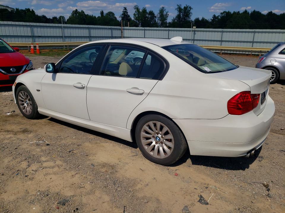2009 BMW 3 series VIN WBAPH73589E126837 COPART salvage auction — REAR END, VA - CERT OF TITLE-SALVAGE WATER, sold $250 on 2026-08-28 (photo 2)