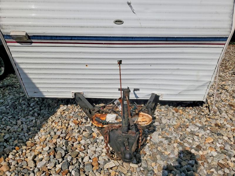 2002 Coach Camp VIN 1TC2B063X23030729 COPART salvage auction — FRONT END, ST, sold $5 on 2026-09-17 (photo 7)