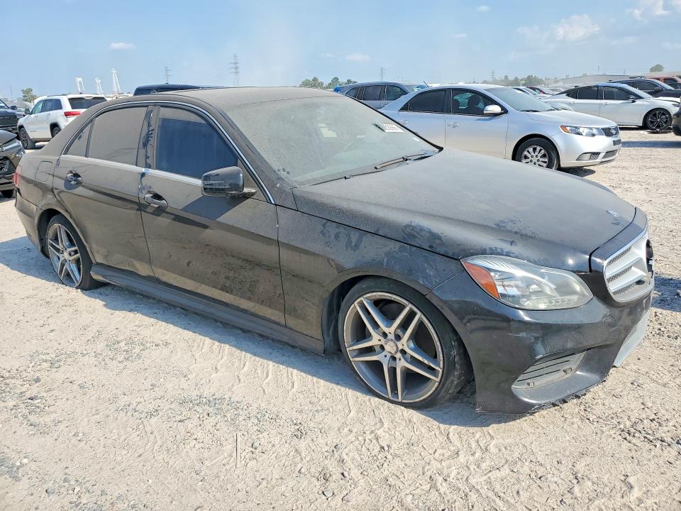 2014 Mercedes-benz E-class VIN WDDHF5KBXEA777581 COPART salvage auction — MECHANICAL, TX - CERTIFICATE OF TITLE, sold $2,000 on 2026-08-12 (photo 4)