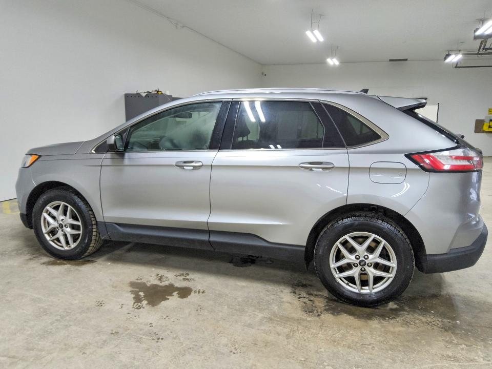 2023 Ford Edge VIN 2FMPK4J92PBA02706 COPART salvage auction — MINOR DENT/SCRATCHES, OH - CERTIFICATE OF TITLE, sold $9,100 on 2026-08-18 (photo 2)