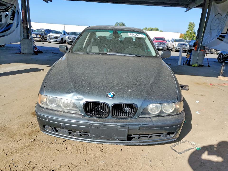 2003 BMW 5 series VIN WBADT634X3CK35936 COPART salvage auction — MINOR DENT/SCRATCHES, CA - DIS/DLR/EXP ONLY CLEAN TITLE, sold $400 on 2026-08-06 (photo 5)