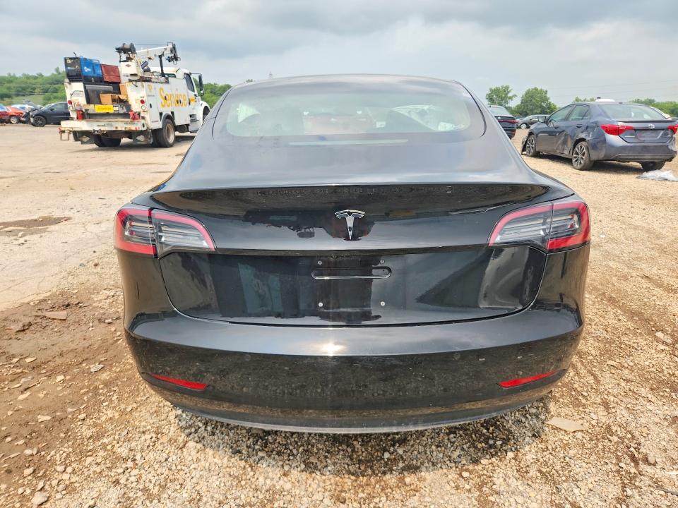 2018 Tesla Model 3 VIN 5YJ3E1EA0JF151980 COPART salvage auction — SIDE, MD - CERTIFICATE OF TITLE, sold $4,600 on 2026-10-16 (photo 6)