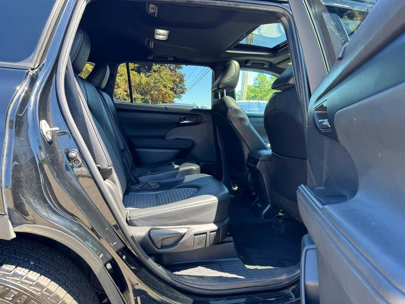 2023 Toyota Highlander VIN 5TDKDRBH7PS508087 COPART salvage auction — MINOR DENT/SCRATCHES, Ma - Certificate Of Title (P), sold $21,900 on 2026-08-26 (photo 6)