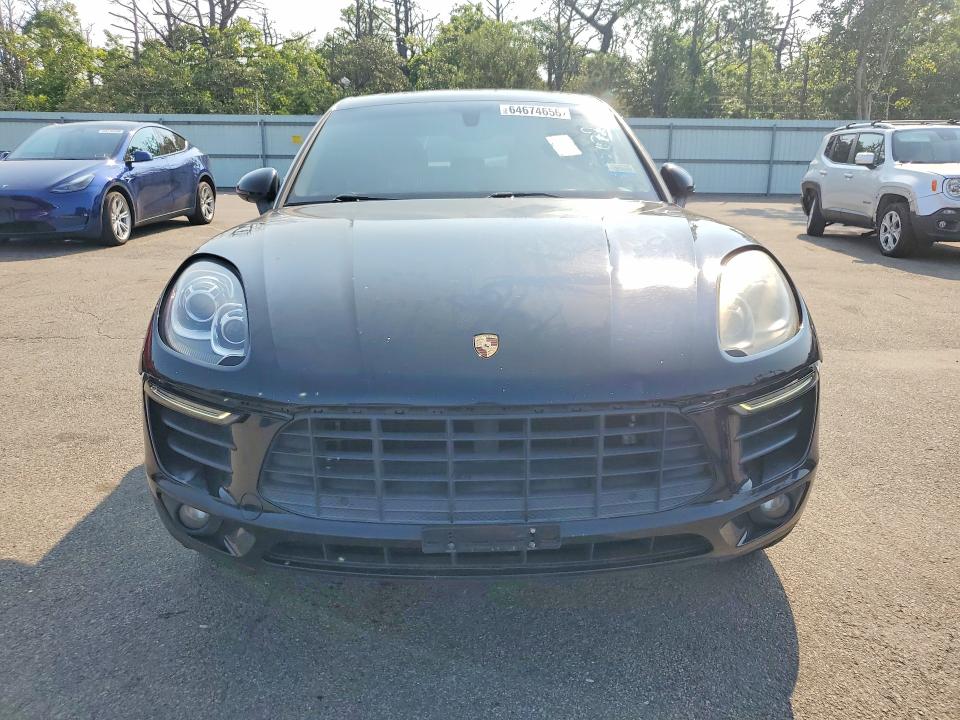 2016 Porsche Macan VIN WP1AB2A54GLB54853 COPART salvage auction — MINOR DENT/SCRATCHES, Va - Certificate Of Title (P), sold $7,300 on 2026-08-19 (photo 5)