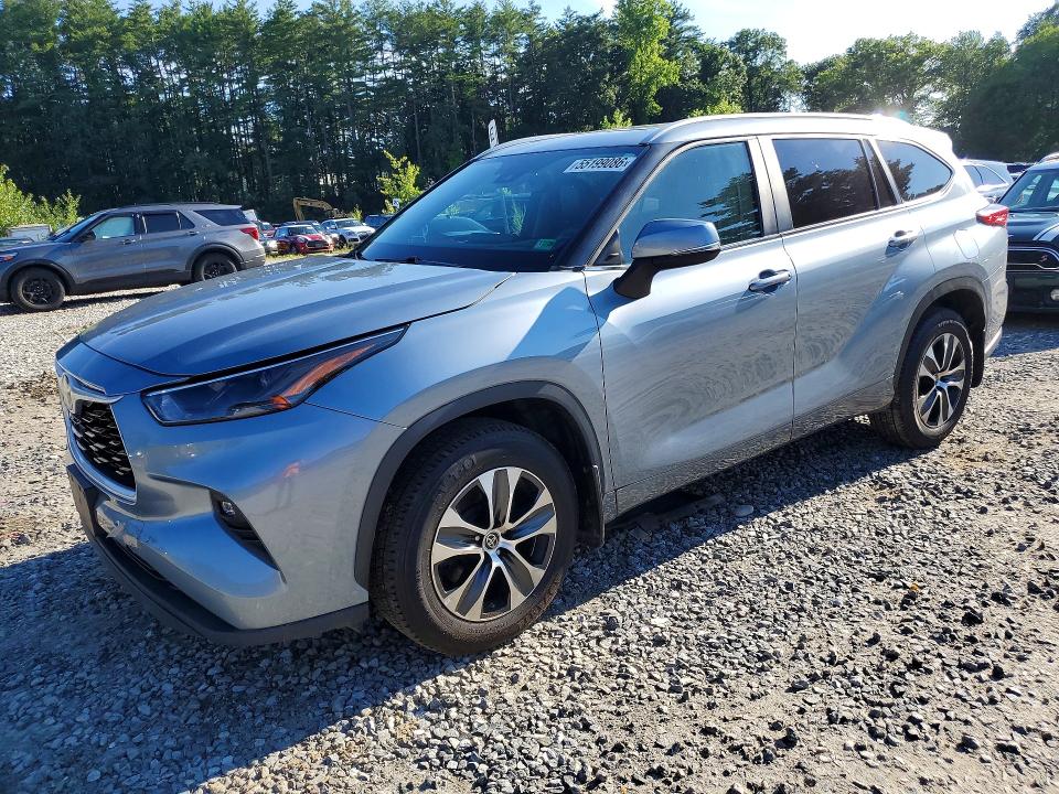 2023 Toyota Highlander VIN 5TDKDRBH2PS515383 COPART salvage auction — MINOR DENT/SCRATCHES, Md - Certificate Of Title, sold $21,500 on 2026-09-02 (photo 1)