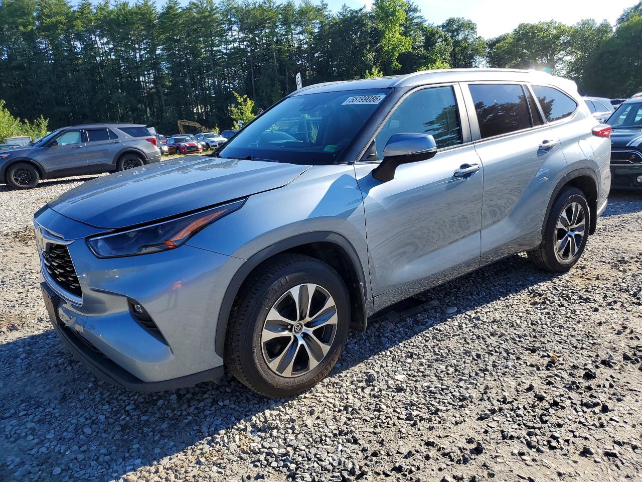 2023 Toyota Highlander VIN 5TDKDRBH2PS515383 — COPART salvage auction photo