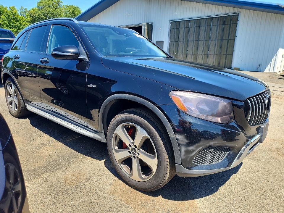 2016 Mercedes-benz Glc class VIN WDC0G4KB2GF068111 COPART salvage auction — FRONT END, RI - CERTIFICATE OF TITLE (P), sold $3,750 on 2026-08-06 (photo 4)