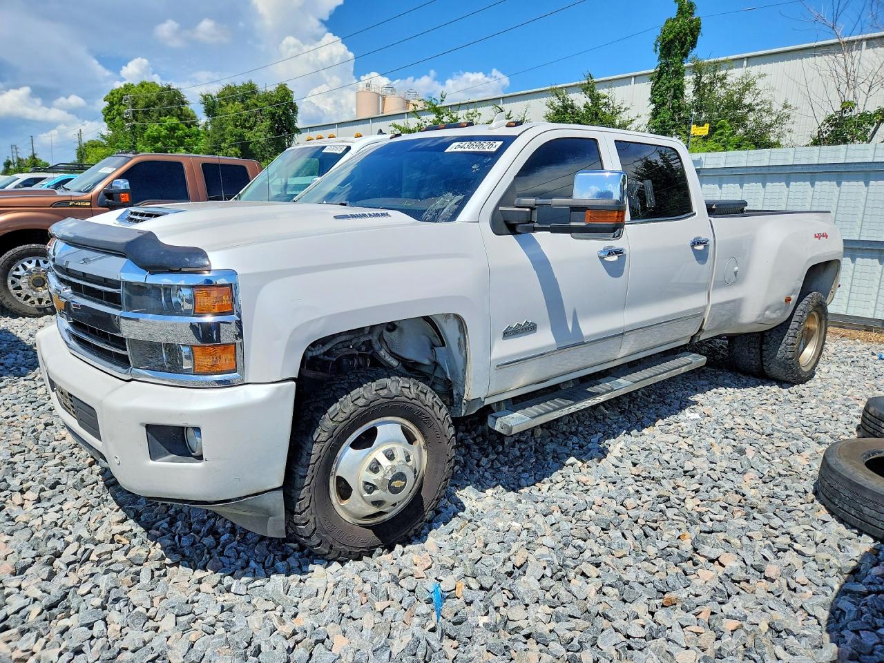 2019 Chevrolet Silverado 3500 VIN 1GC4KYEY0KF263596 — COPART salvage auction photo