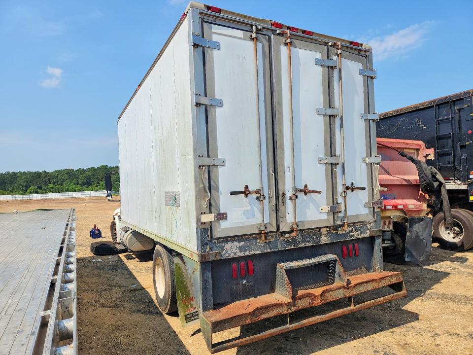 2007 International VIN 1HTMMAAL07H470676 COPART salvage auction — MINOR DENT/SCRATCHES, AL - CERTIFICATE OF TITLE, sold $1,200 on 2026-10-09 (photo 2)