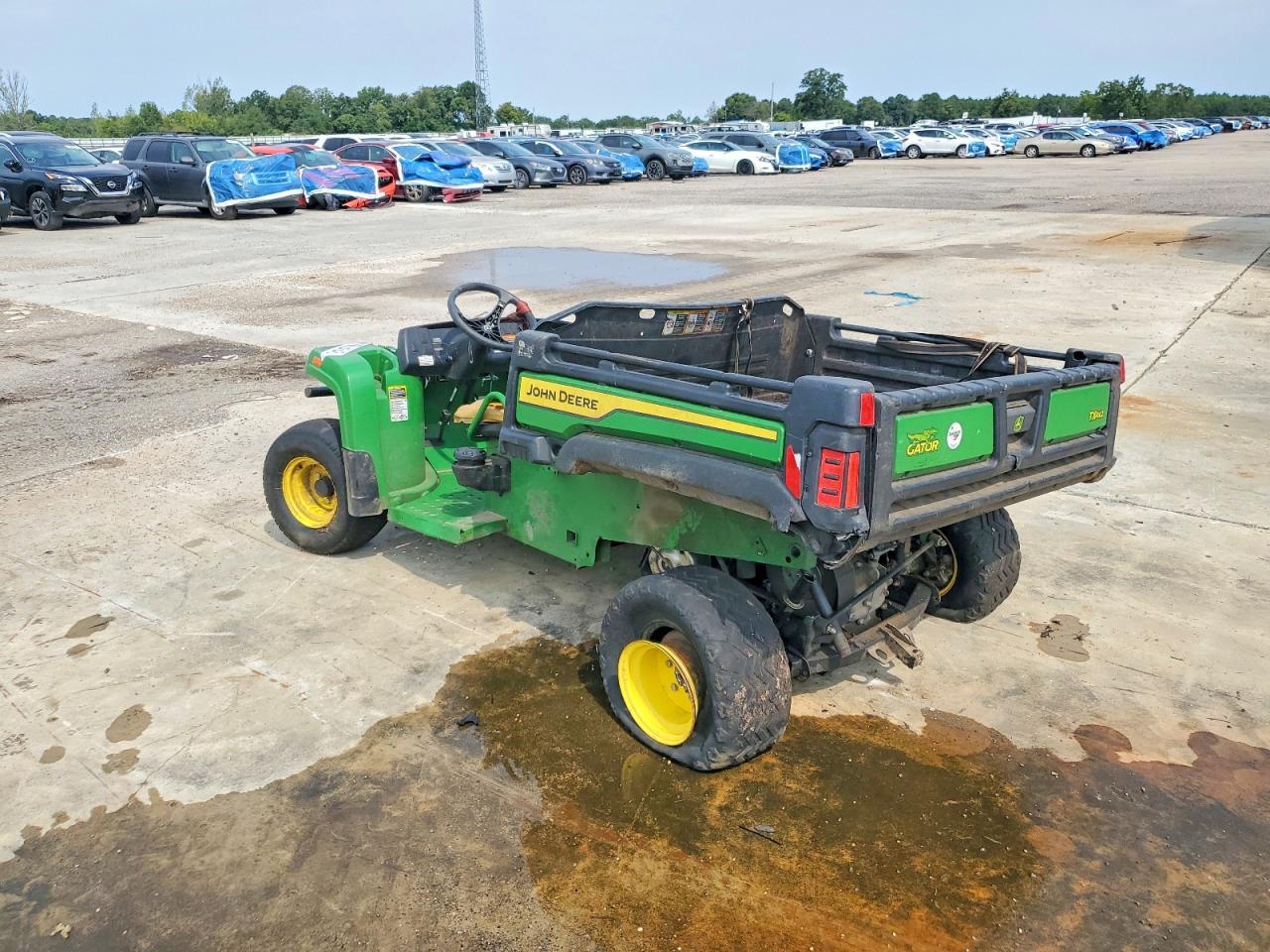 2025 VIN 1M04X2XDVSM200203 COPART salvage auction — Frame Damage, Bs - Clean Title, sold $10 on 2026-09-24 (photo 3)