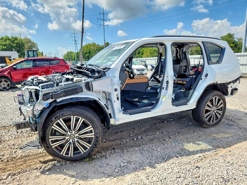 2026 Lexus Lx 600 VIN JTJGB7CX7T4091370 — COPART salvage auction photo