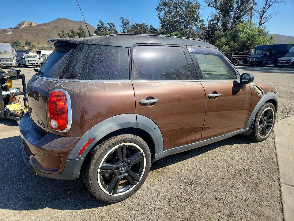 2013 Mini Cooper VIN WMWZC3C57DWP21231 COPART salvage auction — MINOR DENT/SCRATCHES, Ca - Dis/Dlr/Exp Only Clean Title, sold $925 on 2026-08-14 (photo 3)