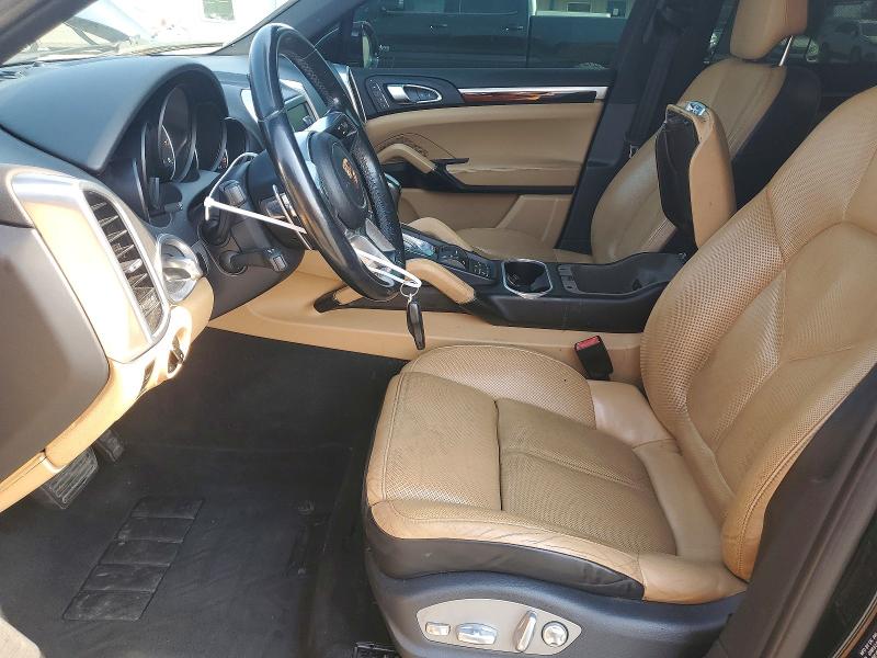 2016 Porsche Cayenne VIN WP1AA2A2XGLA04092 COPART salvage auction — MINOR DENT/SCRATCHES, OK - CERTIFICATE OF TITLE, sold $4,600 on 2026-08-12 (photo 7)