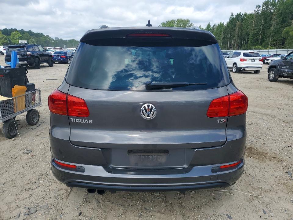 2016 Volkswagen Tiguan VIN WVGBV7AX3GW009051 COPART salvage auction — REAR END, Va - Certificate Of Title, sold $2,350 on 2026-08-18 (photo 6)
