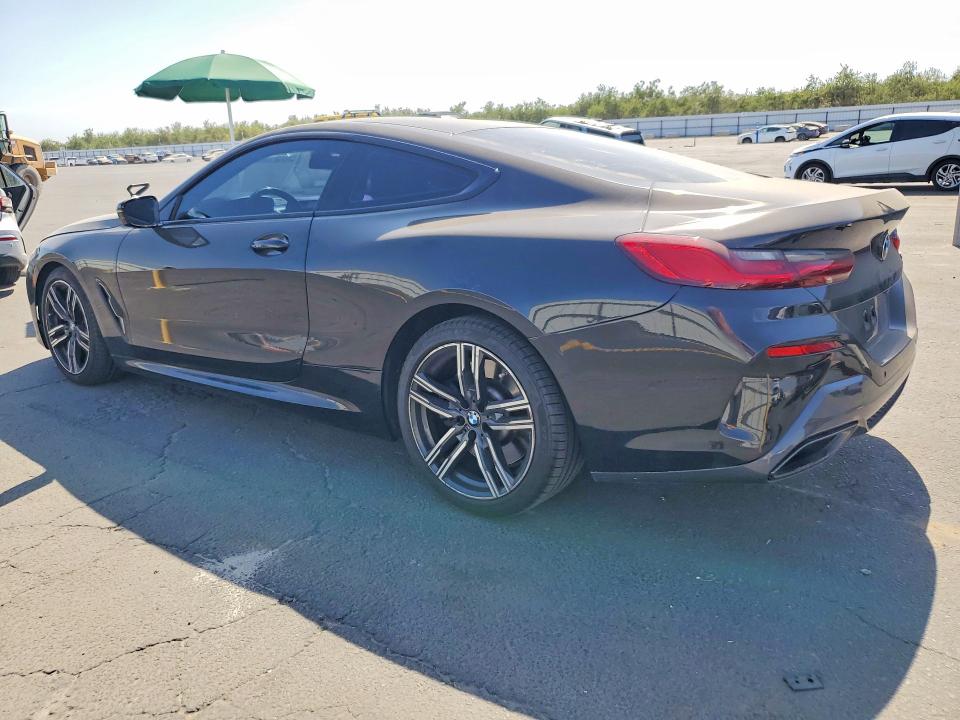 2020 BMW 8er VIN WBAAE2C01LCD01392 COPART salvage auction — MINOR DENT/SCRATCHES, Ca - Dis/Dlr/Exp Only Clean Title (P), sold $25,250 on 2026-08-20 (photo 2)