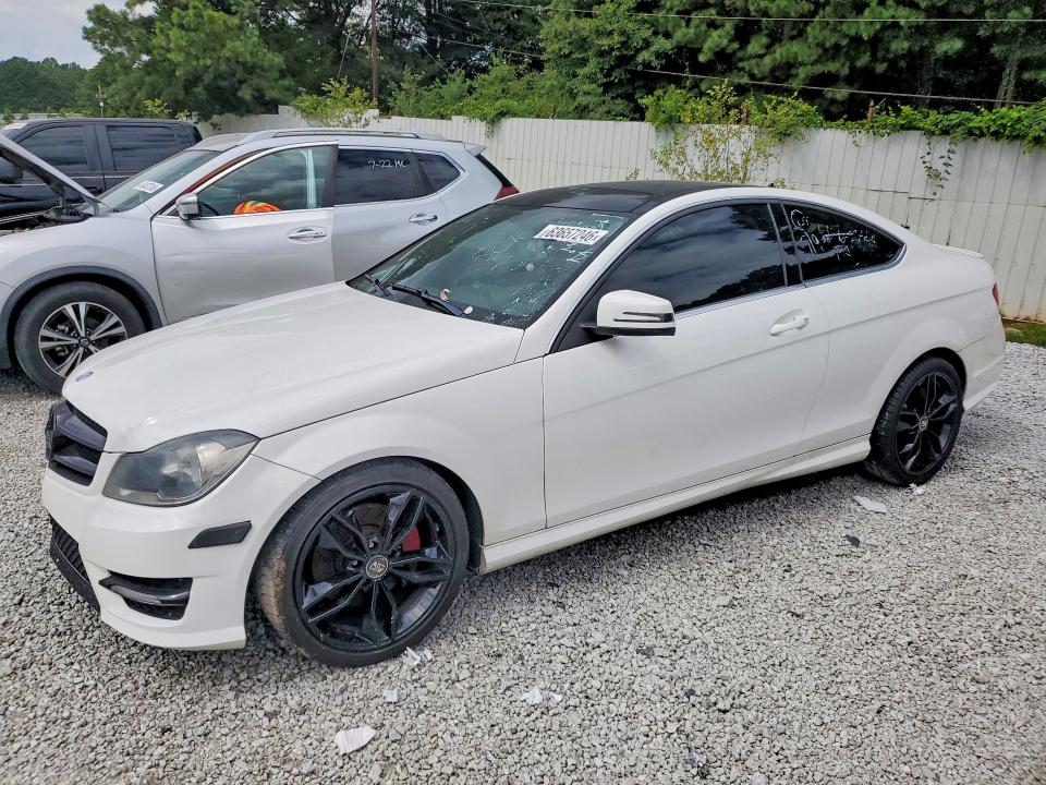 2014 Mercedes-benz C-klasse VIN WDDGJ8JB6EG280439 COPART salvage auction — MECHANICAL, Ga - Certificate Of Title (P), sold $3,400 on 2026-08-12 (photo 1)