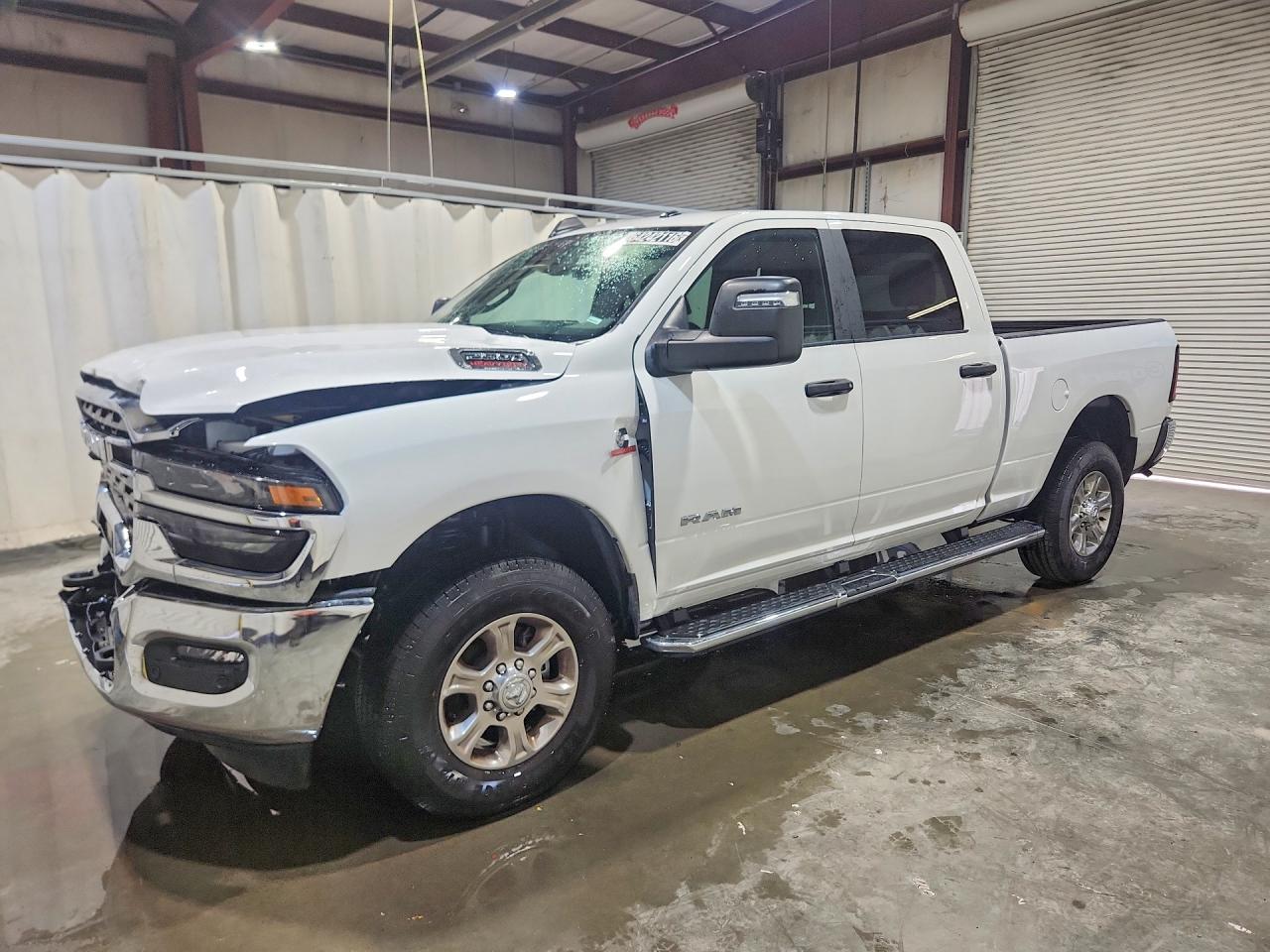 2026 Ram 2500 VIN 3C6UR5DL4TG301239 — COPART salvage auction photo