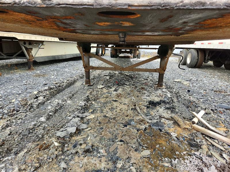 2018 Great dane Ccc-3314-21053 VIN 1GRAP0621JT116290 COPART salvage auction — MINOR DENT/SCRATCHES, AZ - CERT OF TITLE - SALVAGE, sold $1,900 on 2026-09-17 (photo 9)